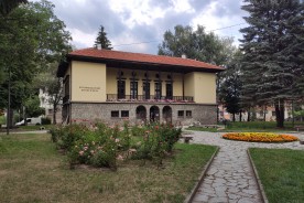Сандански